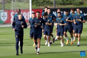 Ronaldo là tâm điểm của Bồ Đào Nha